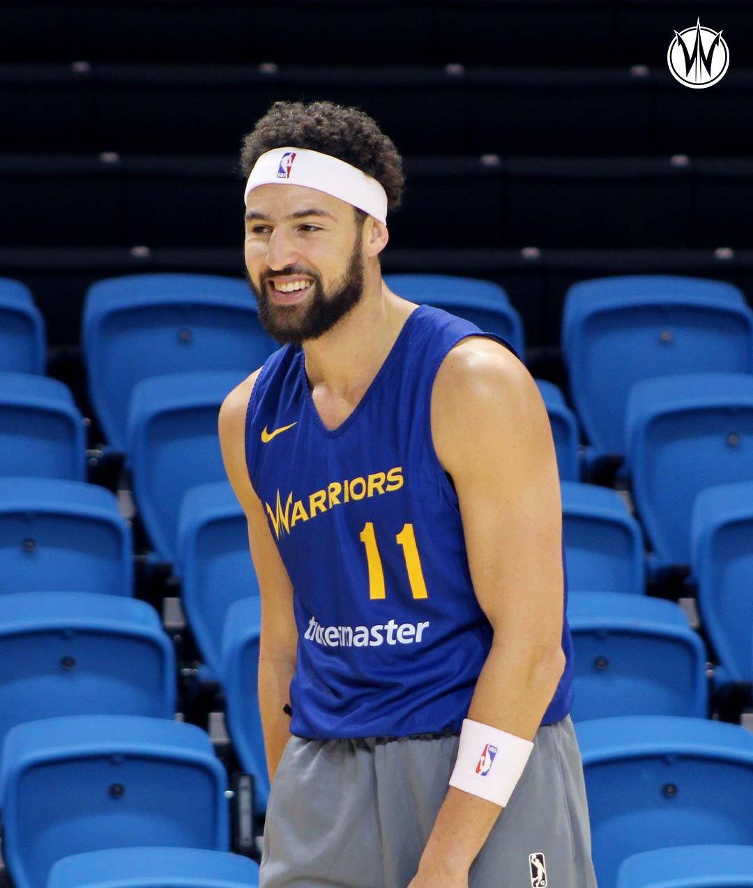 九游娱乐-加时末段体能课后，塞维利亚篮板制胜备战NBA季后赛，话题不断，球探报告显示潜力(詹姆斯21尺码建议)